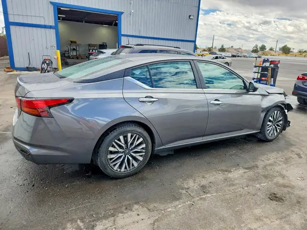 1N4BL4DV4SN367721 — 2025 Nissan Altima, фото 3 с аукциона Copart 30.09.2026, Передняя часть