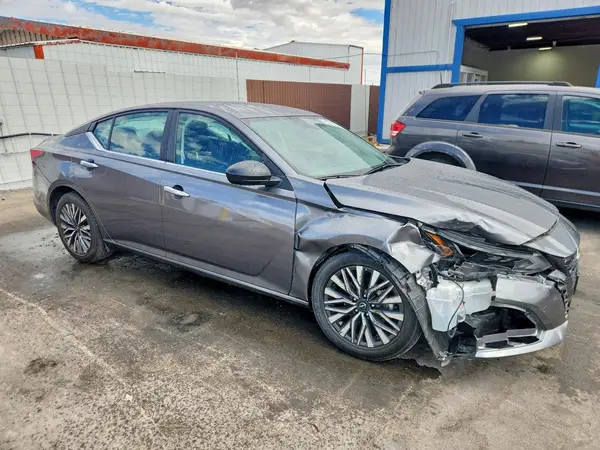 1N4BL4DV4SN367721 — 2025 Nissan Altima, фото 4 с аукциона Copart 30.09.2026, Передняя часть
