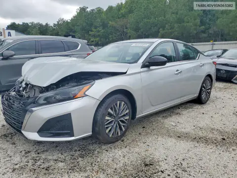 1N4BL4DV9SN365382 — 2025 Nissan Altima, Передняя часть, фото до ремонта