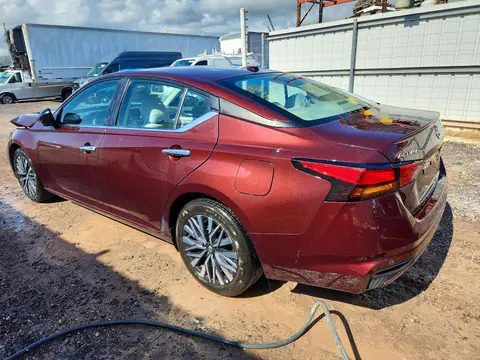2025 Nissan Altima VIN 1N4BL4DVXSN300430 фото 2