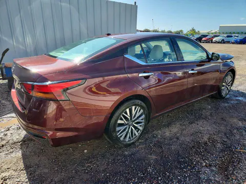 2025 Nissan Altima VIN 1N4BL4DVXSN300430 фото 3