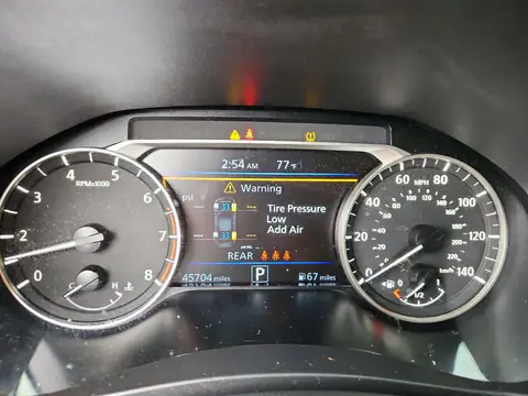 1N4BL4DV9SN331037 — 2025 Nissan Altima, фото 9 с аукциона Copart, Передняя часть