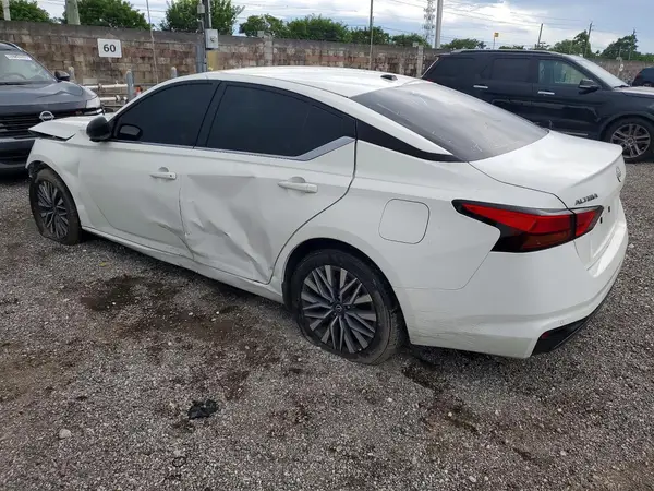1N4BL4DV3TN311738 — 2026 Nissan Altima, фото 2 с аукциона Copart 07.10.2026, Боковая часть