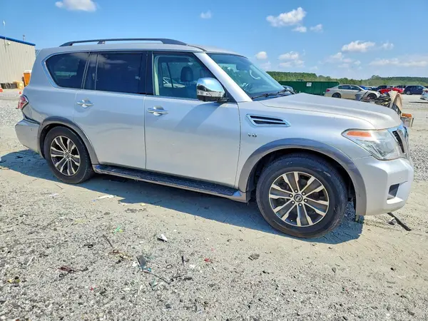 JN8AY2ND7JX002247 — 2018 Nissan Armada, фото 4 с аукциона Copart 12.10.2026, Механические повреждения