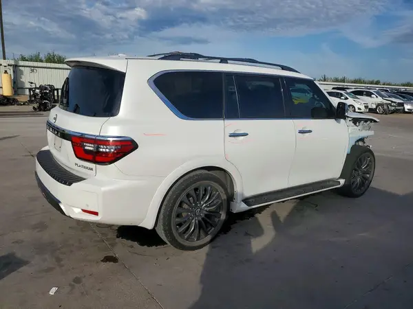 JN8AY2DB9R9850579 — 2024 Nissan Armada, фото 3 с аукциона Copart, Передняя часть