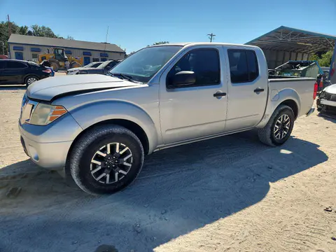 1N6AD0ER3CC427592 — 2012 Nissan Frontier, Задняя часть (Rear End), фото до ремонта
