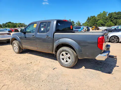 1N6AD0ER3DN748134 — 2013 Nissan Frontier, фото 2 с аукциона Copart 06.10.2026, Мелкие вмятины и царапины