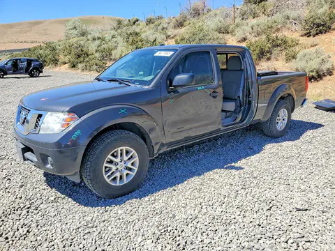 1N6AD0FR2FN715840 — 2015 Nissan Frontier, Боковая часть (Side), фото до ремонта