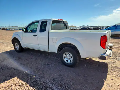 1N6BD0CT6FN759859 — 2015 Nissan Frontier, фото 2 с аукциона Copart 29.09.2026, Мелкие вмятины и царапины