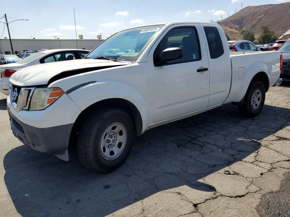 2015 Nissan Frontier VIN 1N6BD0CT3FN753923 фото 1