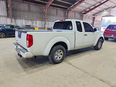 2017 NISSAN FRONTIER VIN 1N6BD0CTXHN715785 фото 3