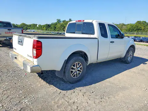 2019 NISSAN FRONTIER VIN 1N6AD0CW4KN704682 фото 3