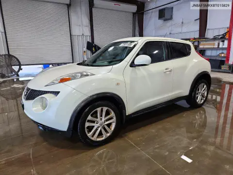 JN8AF5MRXBT015829 — 2011 Nissan Juke, Передняя часть, фото до ремонта
