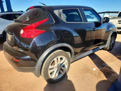JN8AF5MR5ET452674 — 2014 Nissan Juke, фото 3 с аукциона Copart 13.10.2026, Механические повреждения