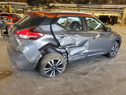 2019 NISSAN KICKS S VIN 3N1CP5CU9KL557955 фото 3
