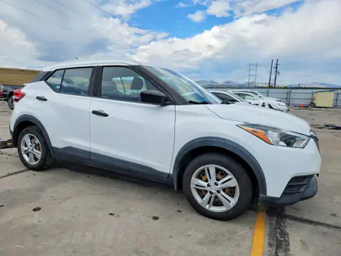 3N1CP5CU1JL517285 — 2018 Nissan Kicks, фото 4 с аукциона Copart 30.09.2026, Передняя часть