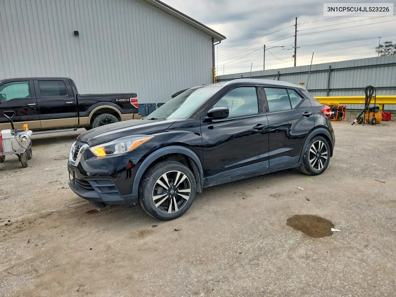 2018 Nissan Kicks S VIN 3N1CP5CU4JL523226 фото 1