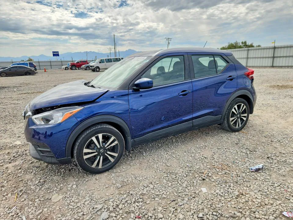 2019 Nissan Kicks VIN 3N1CP5CU3KL491936 фото 1