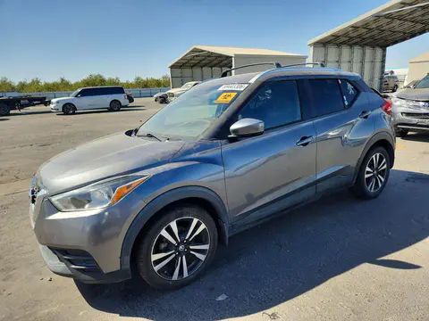 3N1CP5CU3KL520285 — 2019 Nissan Kicks, Передняя часть (Front End), фото до ремонта