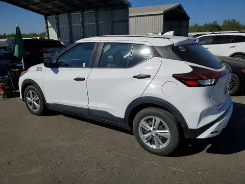 2021 Nissan Kicks VIN 3N1CP5BV7ML467541 фото 2