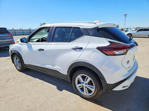 2024 Nissan Kicks VIN 3N1CP5BV9RL586585 фото 2