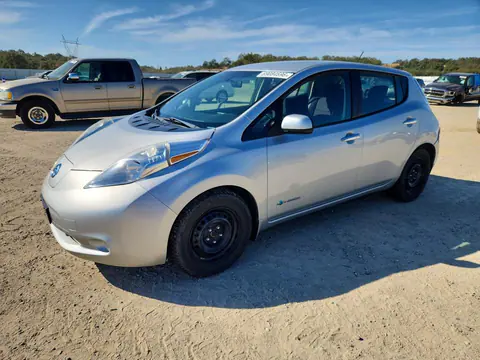 1N4AZ0CP9FC300734 — 2015 Nissan Leaf, Задняя часть (Rear End), фото до ремонта
