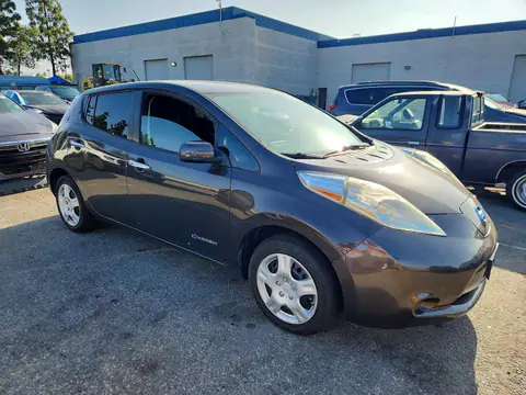 2017 Nissan Leaf VIN 1N4BZ0CP2HC301571 фото 4