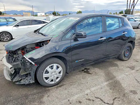 1N4BZ0CP3HC302552 — 2017 Nissan Leaf, Передняя часть (Front End), фото до ремонта