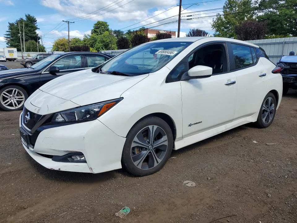 2018 NISSAN LEAF VIN 1N4AZ1CPXJC306122 фото 1