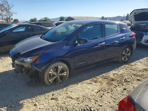 1N4BZ1CP3KC313337 — 2019 Nissan Leaf, Передняя часть (Front End), фото до ремонта