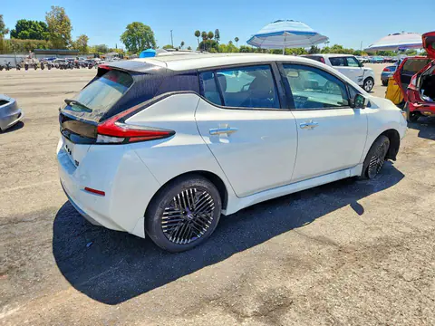 2023 Nissan Leaf VIN 1N4CZ1CV6PC560491 фото 3