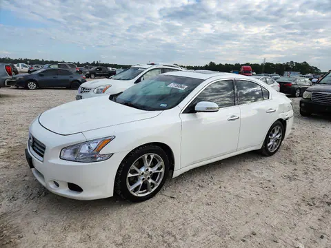 1N4AA5AP9CC867383 — 2012 Nissan Maxima, Задняя часть (Rear End), фото до ремонта
