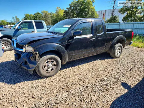 1N6BD0CT6FN714906 — 2015 Nissan Navara (Frontier), Передняя часть, фото до ремонта