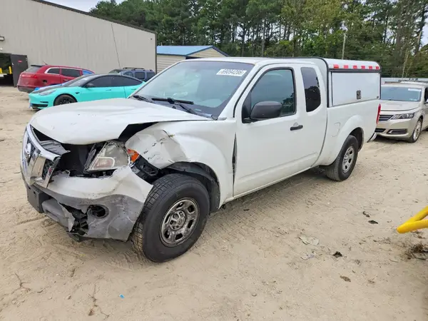 1N6BD0CT0FN765785 — 2016 Nissan Navara (Frontier), Передняя часть (Front End), фото до ремонта
