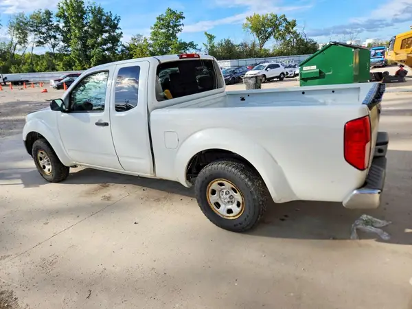 1N6BD0CT9GN749215 — 2016 Nissan Navara (Frontier), фото 2 с аукциона Copart 14.10.2026, Естественный износ