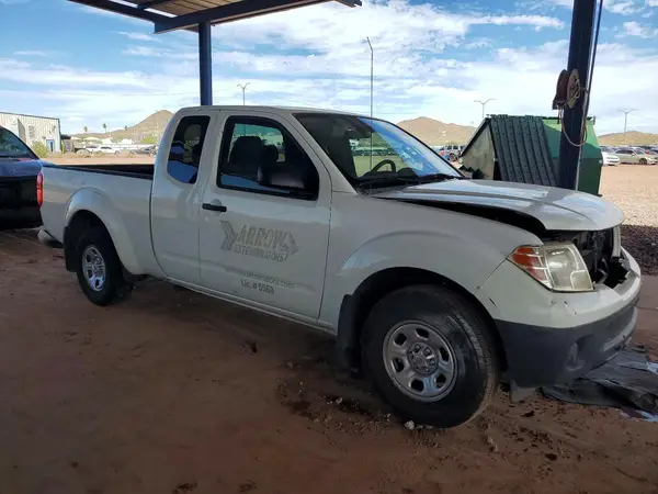 1N6BD0CT5HN732848 — 2017 Nissan Navara (Frontier), фото 4 с аукциона Copart 29.09.2026, Передняя часть