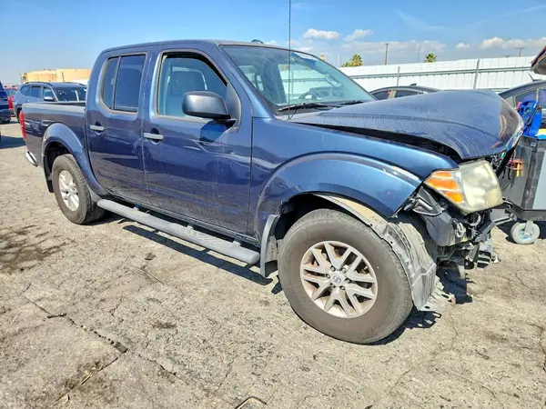 1N6AD0EV8HN707792 — 2017 Nissan Navara (Frontier), фото 4 с аукциона Copart, Передняя часть