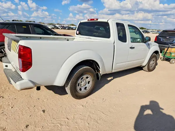 1N6BD0CT1HN741465 — 2017 Nissan Navara (Frontier), фото 3 с аукциона Copart 03.10.2026, Естественный износ