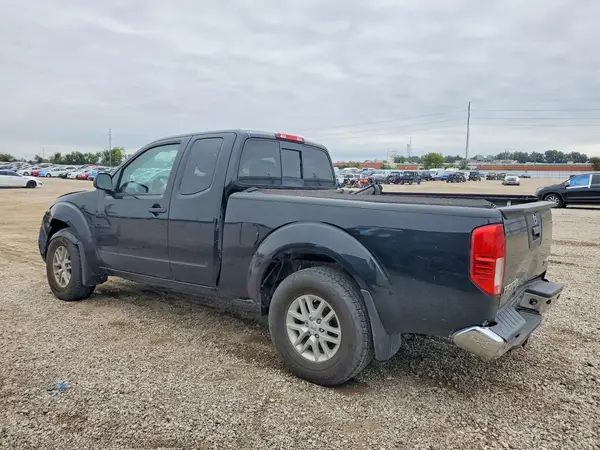 1N6AD0CW7JN759321 — 2018 Nissan Navara (Frontier), фото 2 с аукциона Copart, Передняя часть
