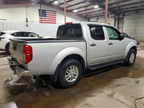 1N6AD0EVXJN734725 — 2018 Nissan Navara (Frontier), фото 3 с аукциона Copart 06.10.2026, Передняя часть