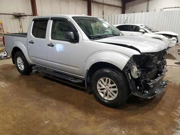 1N6AD0EVXJN734725 — 2018 Nissan Navara (Frontier), фото 4 с аукциона Copart 06.10.2026, Передняя часть