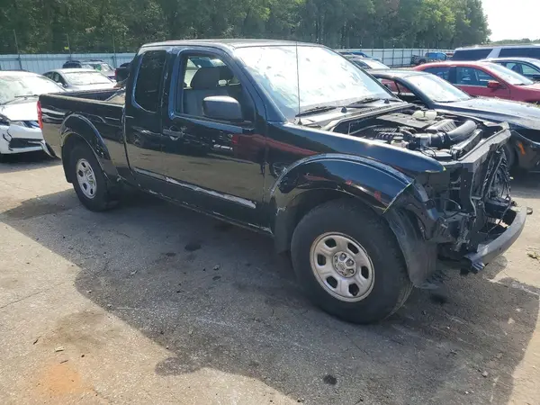 1N6ED0CE9MN712756 — 2021 Nissan Navara (Frontier), фото 4 с аукциона Copart, Передняя часть