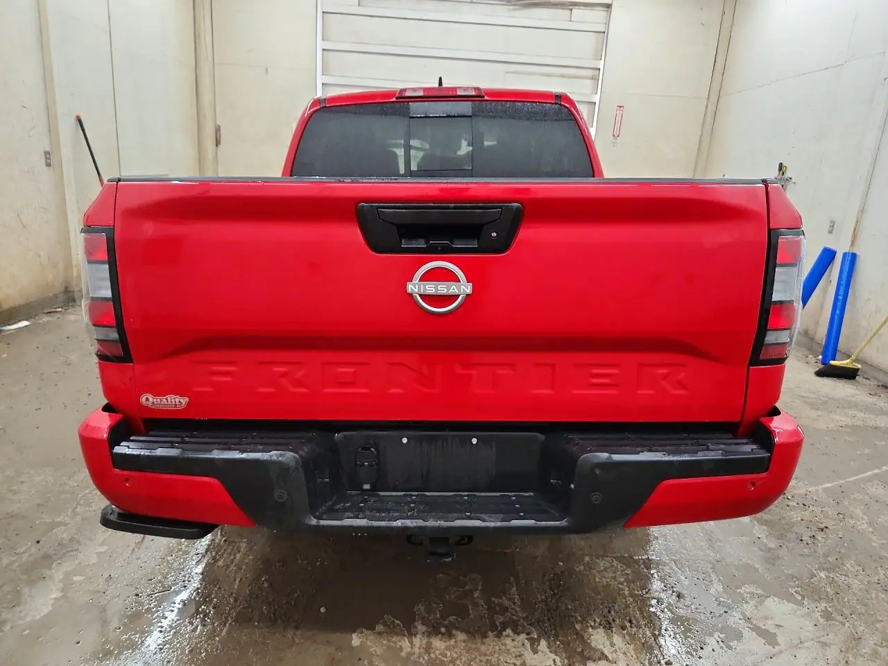 1N6ED1EJXTN607674 — 2026 Nissan Navara (Frontier), фото 6 с аукциона Copart, Передняя часть