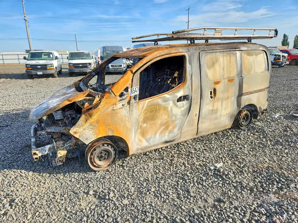 3N6CM0KN1GK701642 Nissan NV200 2016 — повреждение Пожар, фото до ремонта