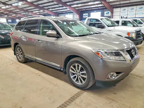 2014 Nissan Pathfinder VIN 5N1AR2MN8EC653673 фото 4