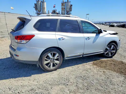 2014 Nissan Pathfinder VIN 5N1AR2MN3EC722687 фото 3