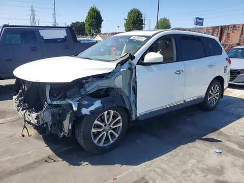 5N1AR2MM3EC686300 — 2014 Nissan Pathfinder, Передняя часть (Front End), фото до ремонта
