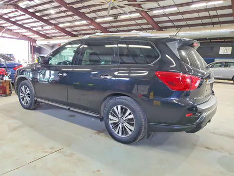 2017 Nissan Pathfinder VIN 5N1DR2MM8HC647428 фото 2