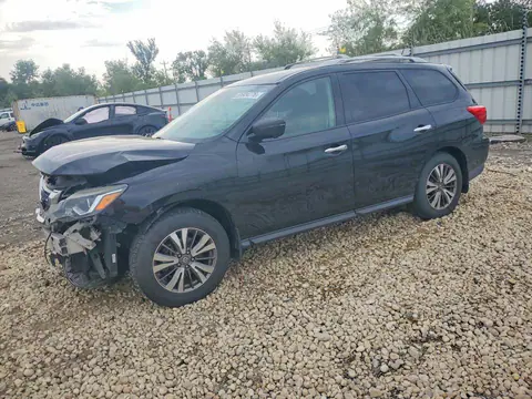 5N1DR2MM9HC636728 — 2017 Nissan Pathfinder, Передняя часть, фото до ремонта