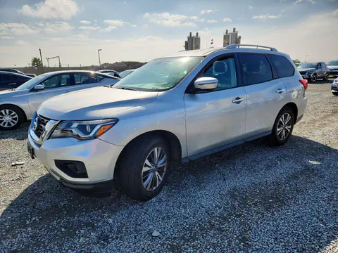 5N1DR2MN3HC624678 — 2017 Nissan Pathfinder, Передняя часть (Front End), фото до ремонта